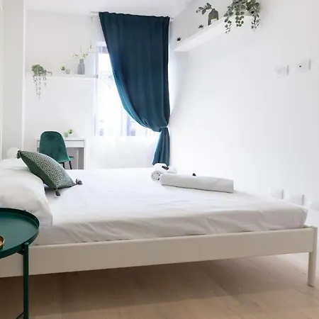 Arici 15 * Milan