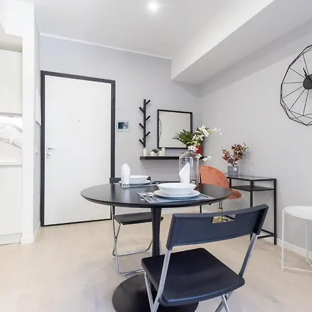 Apartment Arici 15 Milan