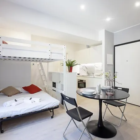 Arici 15 Apartment Milan