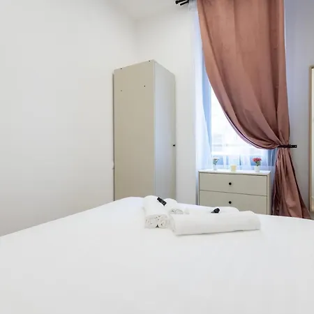 Apartment Arici 15 Milan