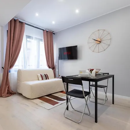 Apartment Arici 15 Milan